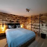 Große Auszeit Eifel Mit Sauna, Kamin Und Terrasse Apartment