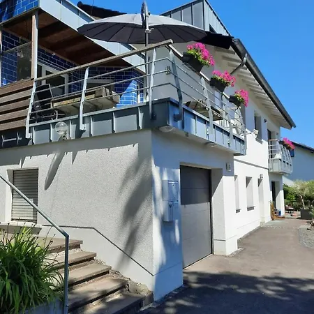 Apartmán Grosse Auszeit Eifel Mit Sauna, Kamin Und Terrasse