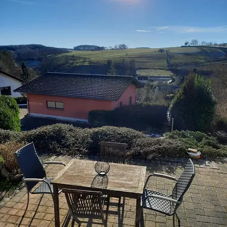 Grosse Auszeit Eifel Mit Sauna, Kamin Und Terrasse * Nettersheim