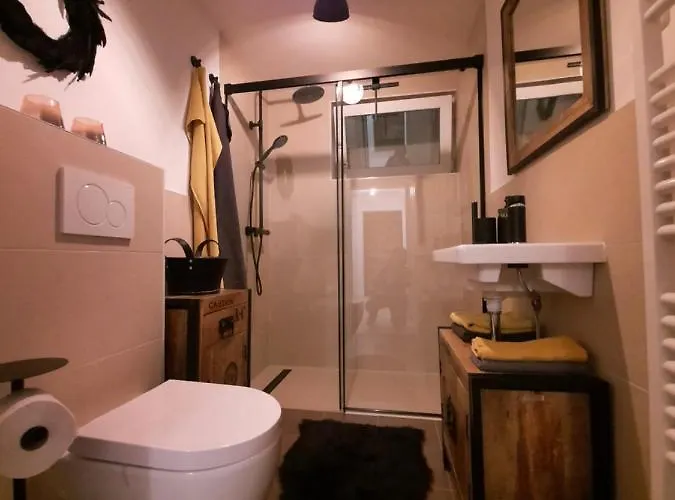 Grosse Auszeit Eifel Mit Sauna, Kamin Und Terrasse 公寓