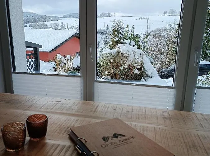 Apartmán Grosse Auszeit Eifel Mit Sauna, Kamin Und Terrasse *